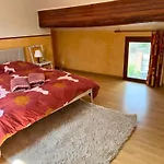 Au Coeur Des Vignes - Rive De Champagne Casa de Férias *