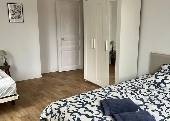 Au Coeur Des Vignes - Rive De Champagne * Vandières-sous-Chatillon